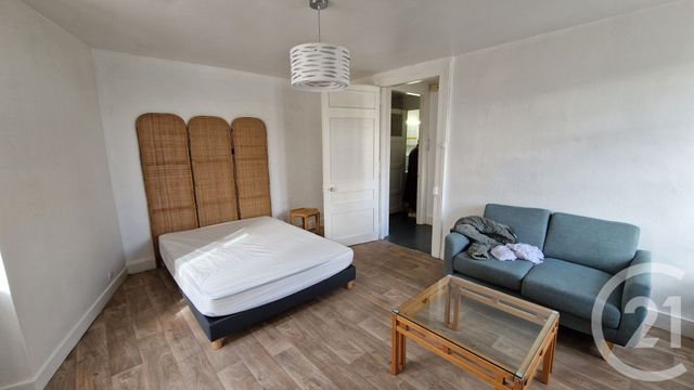 Appartement F1 à louer - 1 pièce - 27.62 m2 - PONTARLIER - 25 - FRANCHE-COMTE - Century 21 Avenir Immobilier