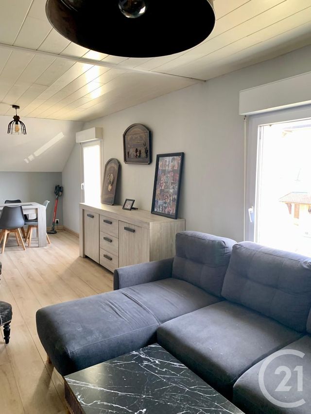 Appartement Duplex à louer - 3 pièces - 63.42 m2 - PONTARLIER - 25 - FRANCHE-COMTE - Century 21 Avenir Immobilier