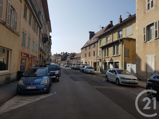 Appartement F2 à louer - 2 pièces - 75.0 m2 - PONTARLIER - 25 - FRANCHE-COMTE - Century 21 Avenir Immobilier