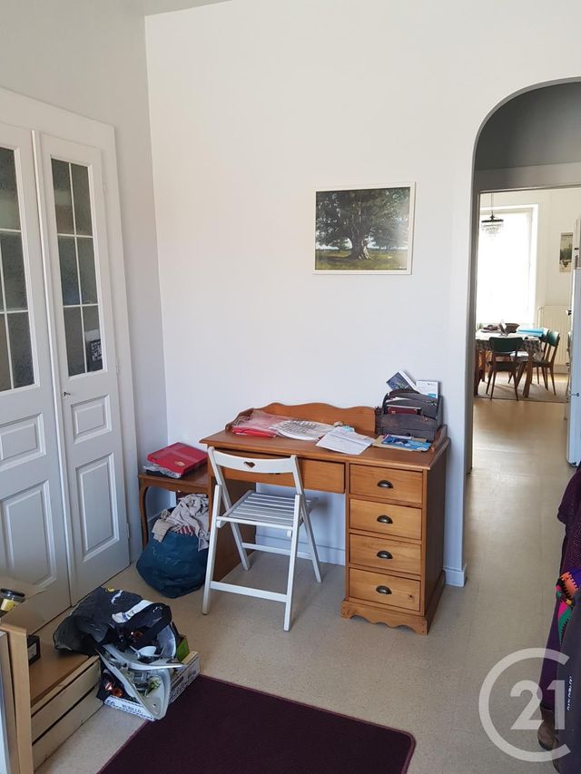 Appartement F2 à louer - 2 pièces - 75.0 m2 - PONTARLIER - 25 - FRANCHE-COMTE - Century 21 Avenir Immobilier